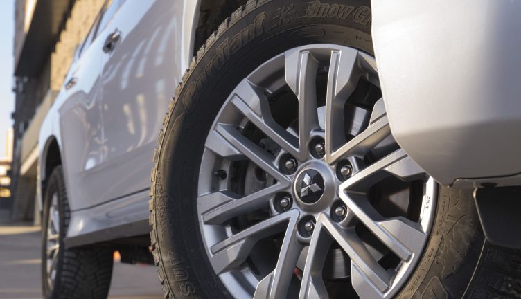 Mitsubishi Pajero Sport