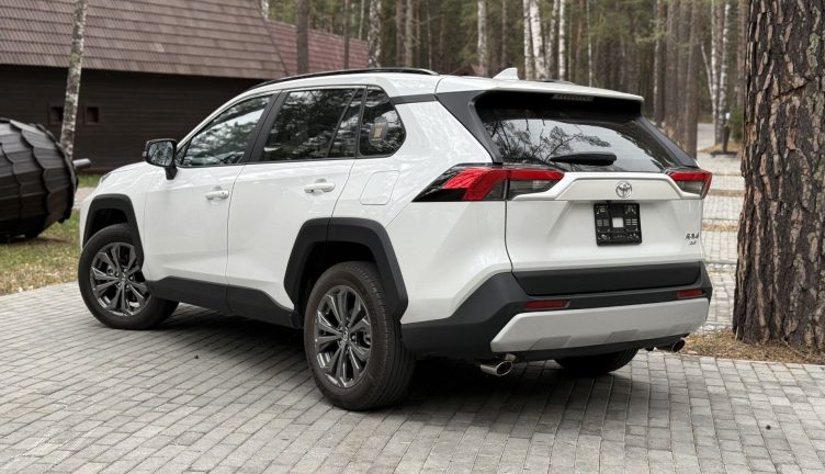 Toyota Rav-4